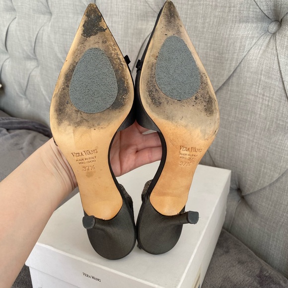 Vera Wang Slingback - Picture 5 of 5